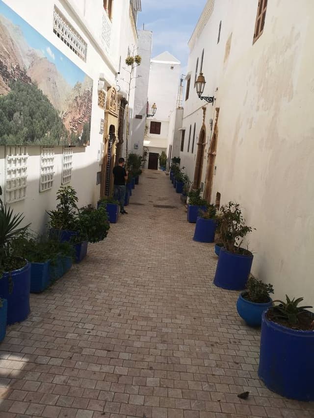 Photo 2 by Noureddine M. about renting a Renault Logan in Marrakech (4/25/24)