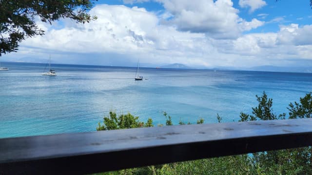 Photo 4 by Constantin-Lucian R. about renting a Seat Mii in Corfu (9/19/24)