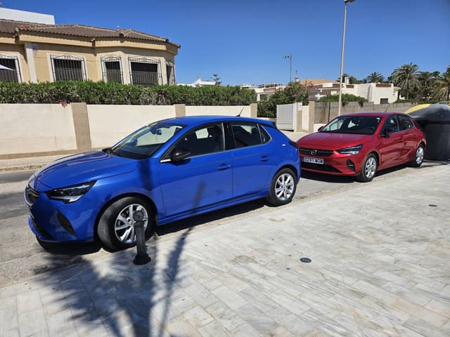 Zdjęcie 4 wykonane przez PAWEL Z. dotyczące wynajmu Renault Clio w na Lotnisku Alicante dnia (8.08.24)