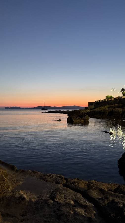 Photo 2 by Liviu A. about renting a Ford Fiesta on Sardinia (7/6/25)