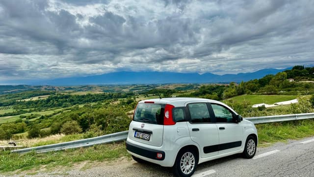Photo 2 by Lucian Daniel C. about renting a Peugeot 108 at Thessaloniki Airport (9/20/24)