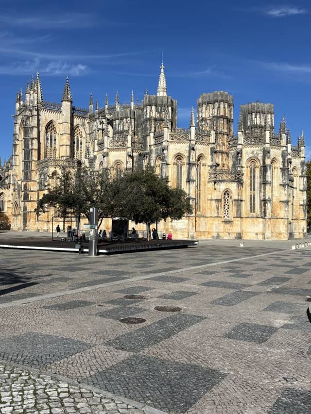 Photo 3 by Dmitrijs S. about renting a Citroen C4 Cactus in Lisbon (11/10/24)