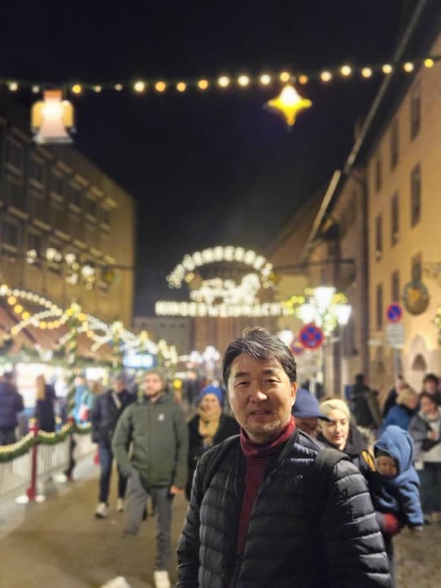 CHUN HO Y.의 사진(24. 12. 3.)