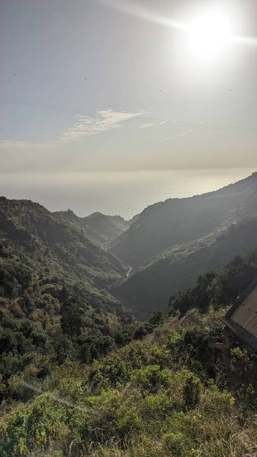 Photo 8 by Ragnar L. about renting a Renault Clio in Funchal (11/27/23)
