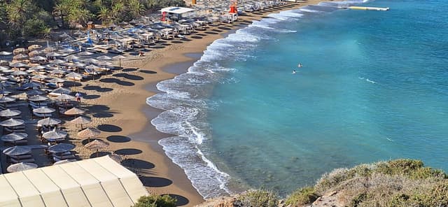 Photo 2 by Pieter H. about renting a Fiat 500 in Heraklion (9/26/25)