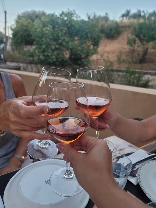 Photo by Leslie H. about renting a Renault Clio at Kefalonia Airport (7/9/24)