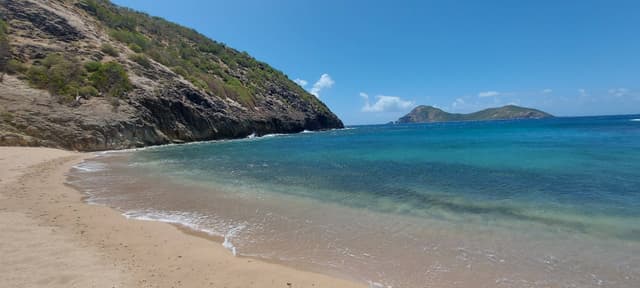 Photo 3 par Christophe R. sur la location d'un VW Polo en Guadeloupe (29/03/25)