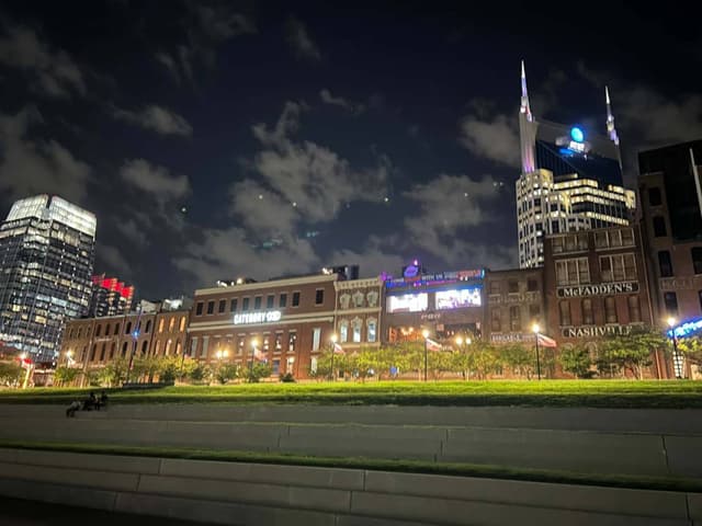 Photo 6 by Hector H. (6/30/26)