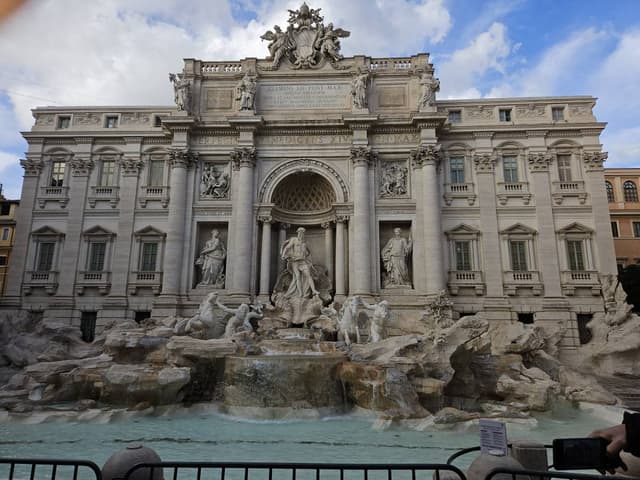 Foto 6 de Clever D. sobre o aluguer de um Renault Captur em Roma (27/01/25)