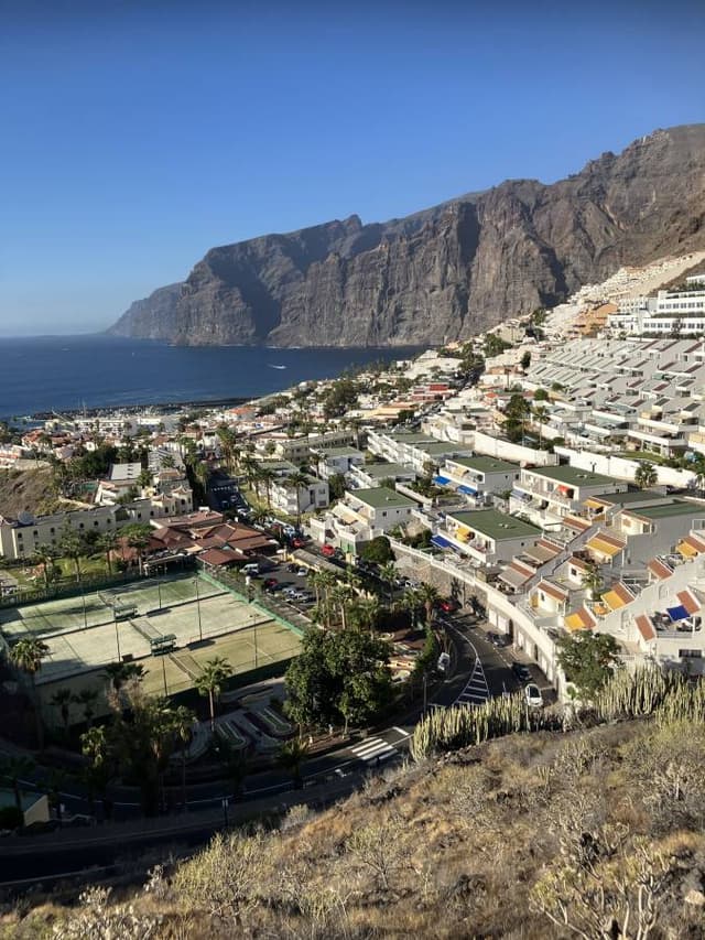 Photo 3 by John S. about renting a Citroen C3 in Tenerife (11/29/23)