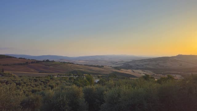 Фото 1 от Artem K. об аренде Fiat Panda в Милане (03.08.24)