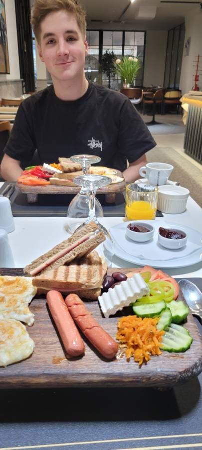 Photo 3 by Andrew S. about hiring a Kia Stonic at Belgrade Airport (26/01/25)