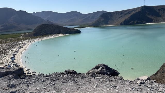 Photo 3 by Lucas M. (4/4/26)