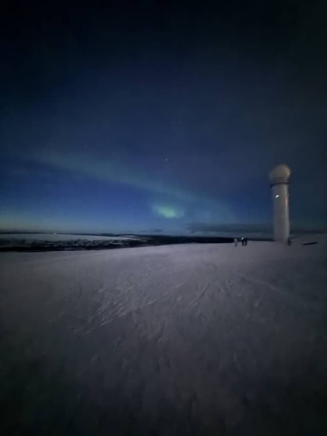 Photo 5 by YICHOU H. (4/6/26)