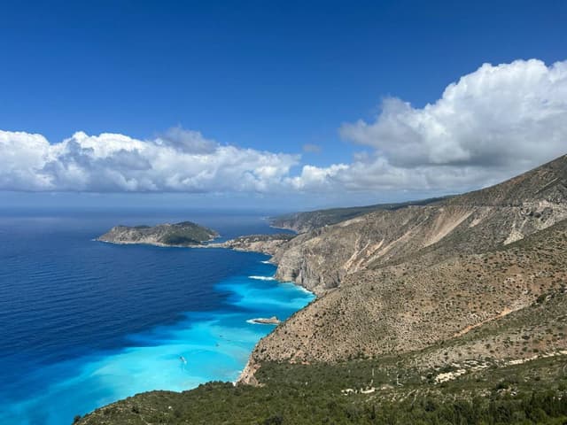 Photo 3 by Martina L. about renting a Opel Grandland in Kefalonia (4/25/24)