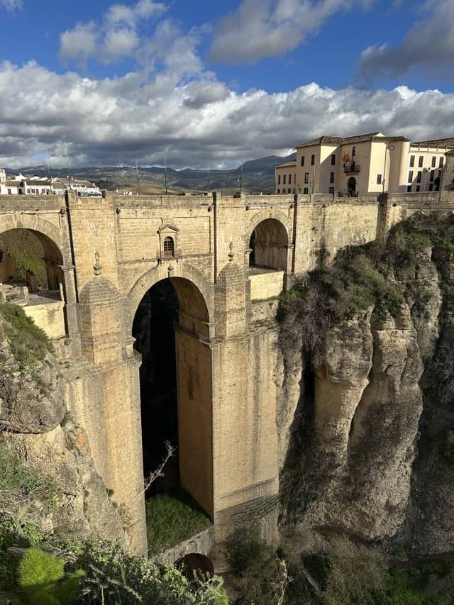 Foto 2 van Ausaf Haider N. over het huren van een Ford Focus op Malaga luchthaven (20-1-23)