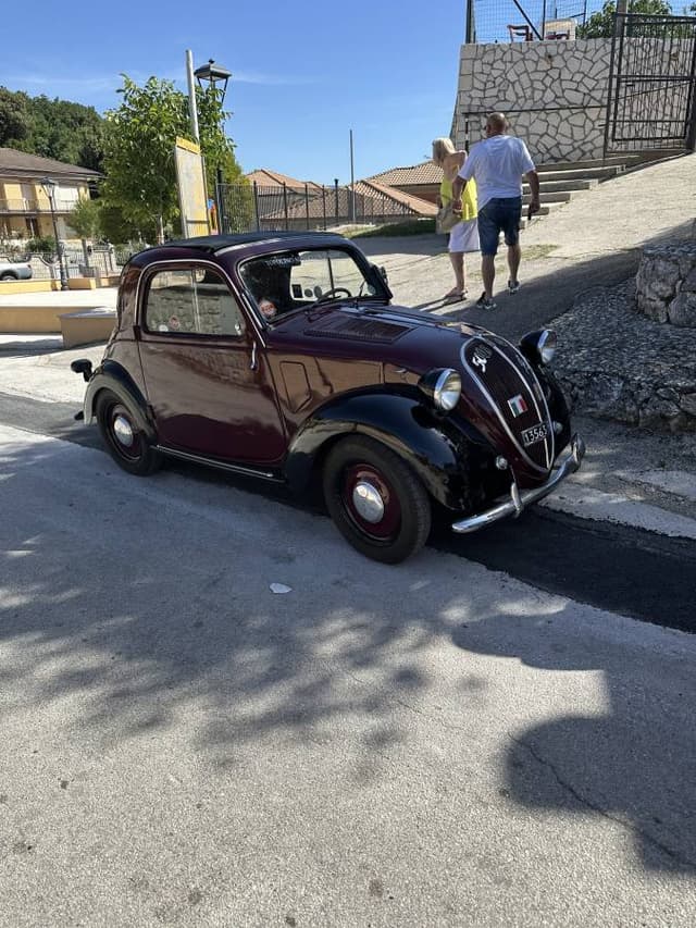 Photo 3 by William M. about hiring a Fiat 500X at Naples Airport (26.06.24)