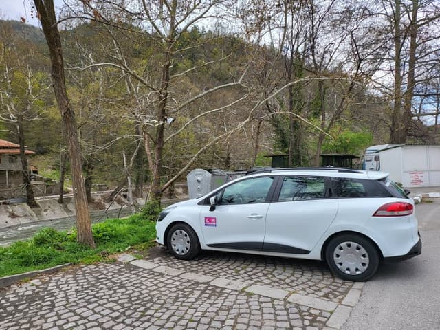 Photo 2 by Fotoula K. (4/11/23)