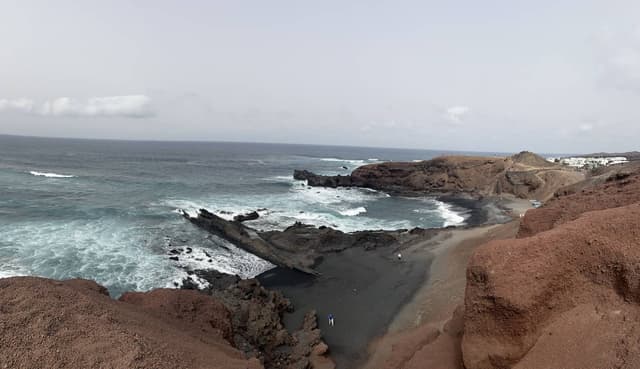 Photo 2 by Leanne R. about hiring a Seat Ibiza at Lanzarote Airport (19.03.24)