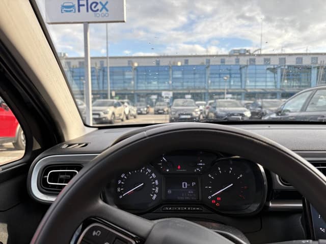 Zdjęcie wykonane przez Marcin S. dotyczące wynajmu Peugeot 208 w Gdańsku dnia (26.05.25)