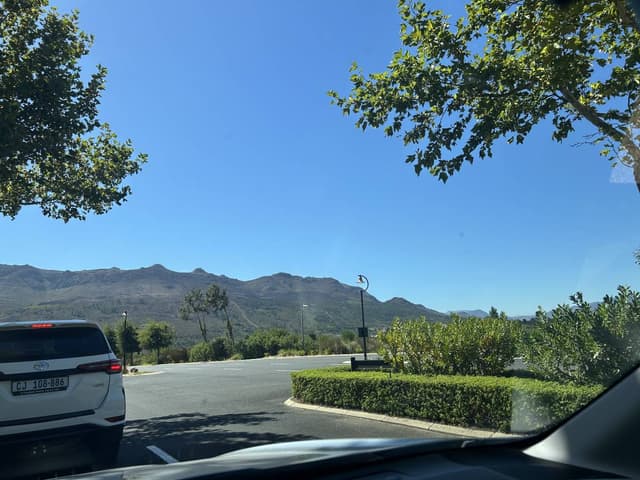 Photo 5 by David P. about hiring a Chery Tiggo in South Africa (26/02/26)