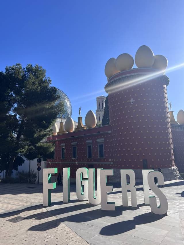 Photo 6 by Anson W. about renting a Citroen C3 Aircross in Barcelona (1/26/24)