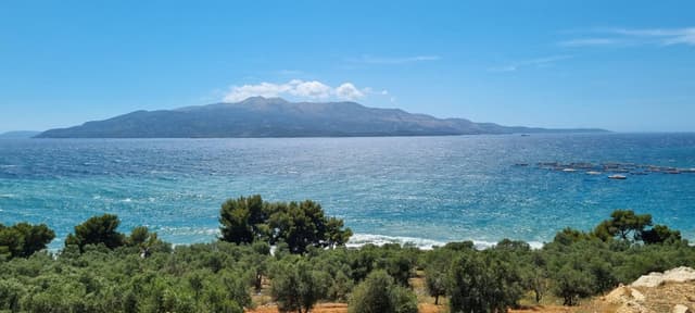 Photo 3 by Mahmud K. about renting a Hyundai i10 in Albania (6/15/24)
