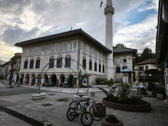 Saraybosna Havalimanı’nda bir Volkswagen T-Cross kiralama ile ilgili Abdulkadir G. tarafından 3 fotoğraf (28.09.25)