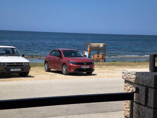 Fotografie 2 realizată de Daniel Petrut C. despre închirierea unei mașini Hyundai i20 în Grecia (02.07.25)