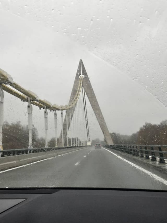 Foto 5 von Johanny D. über die Anmietung eines Skoda Karoq in Basel (14.11.23)
