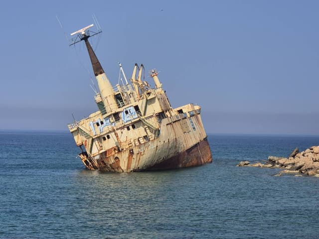 Photo 7 by Ray D. about renting a Suzuki Alto in Paphos (6/6/25)