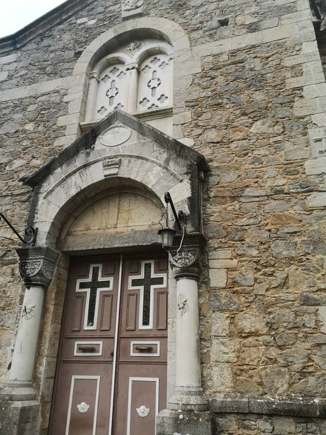 Photo 8 by Robert C. about renting a Citroen C3 in Athens (9/30/24)