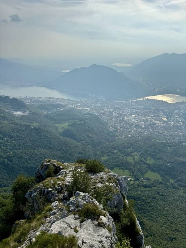 Photo 4 by Paulius L. about renting a Ford Focus in Bergamo (9/3/24)