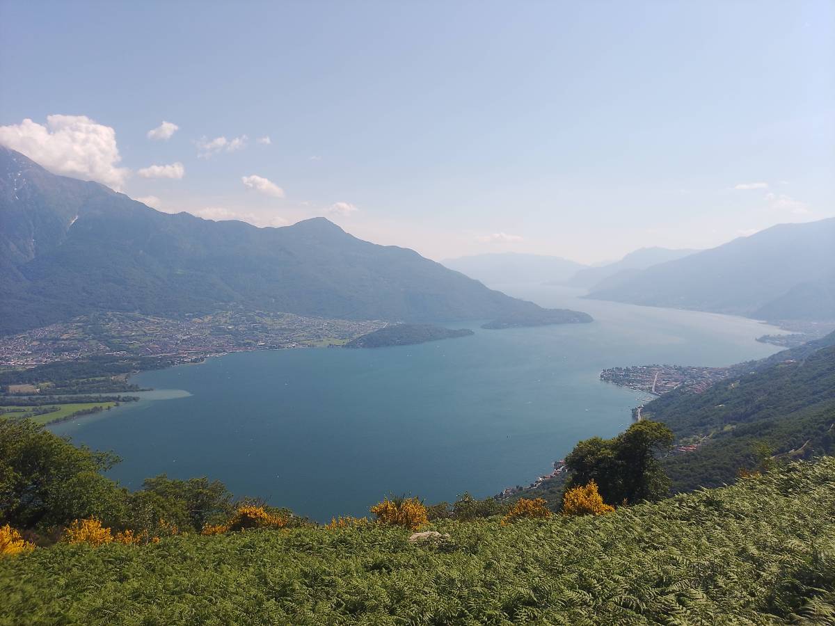 Photo 5 by Olegs K. about hiring a SEAT Arona in Bergamo (04/06/26)