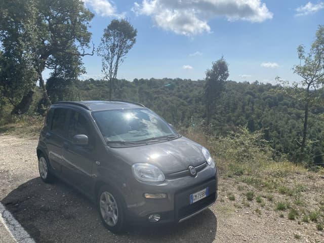 Photo 2 by Hristofor G. about renting a Lancia Ypsilon in Italy (8/27/25)