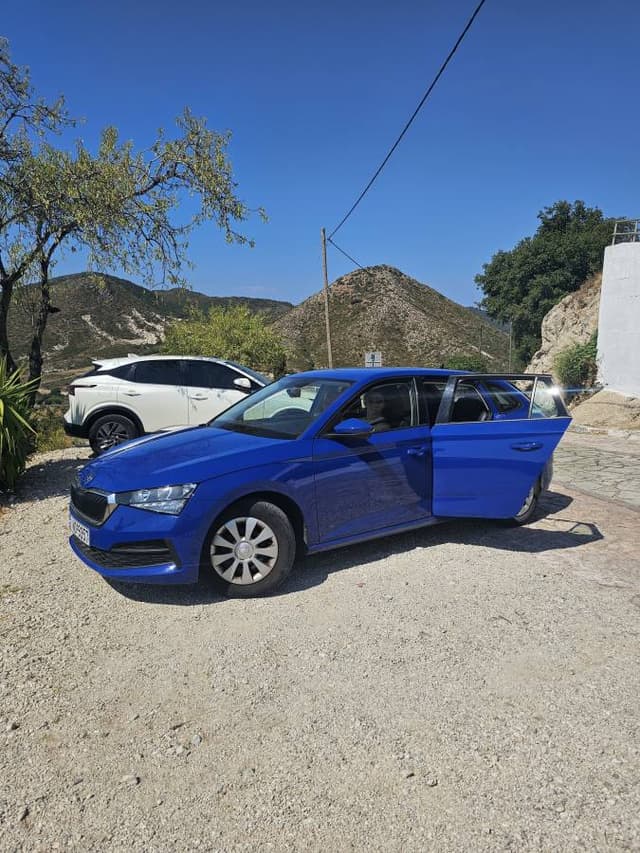 Photo 4 by Aggie Munch N. about renting a Hyundai i20 at Preveza Airport (9/5/24)