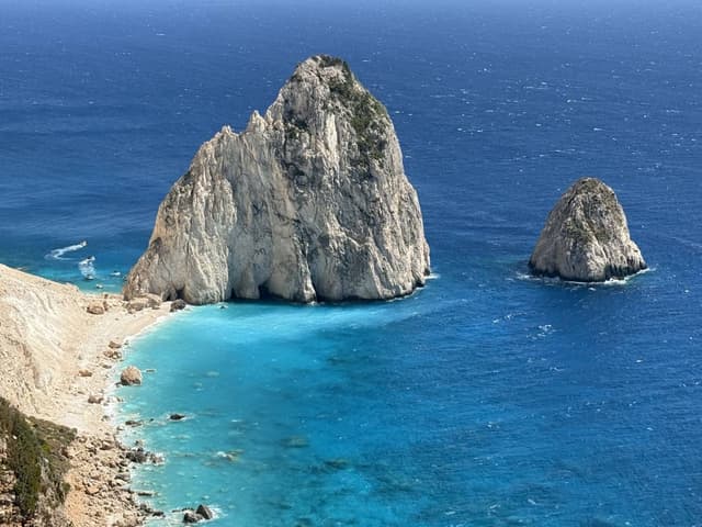 Photo 2 by Denisa S. about renting a Toyota Aygo at Zakynthos Airport (8/27/25)