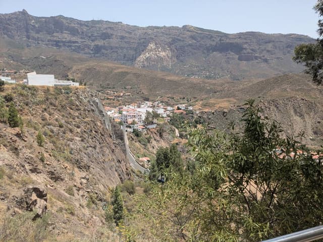 Photo 5 by Richard G. about hiring a Peugeot 2008 at Gran Canaria Airport (26/07/26)