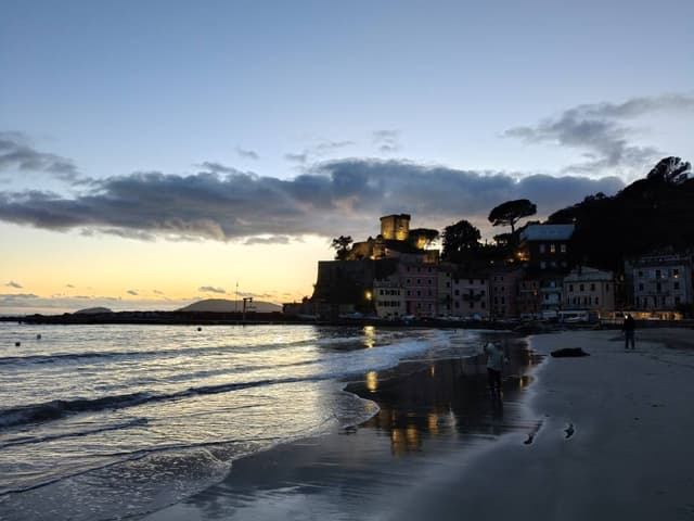 Foto 1 di Adina-Elena H. (04/02/26)