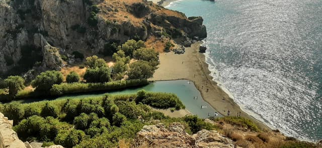 Photo 1 par Laurent V. sur la location d'un Peugeot 108 à Rethymno (29/08/22)