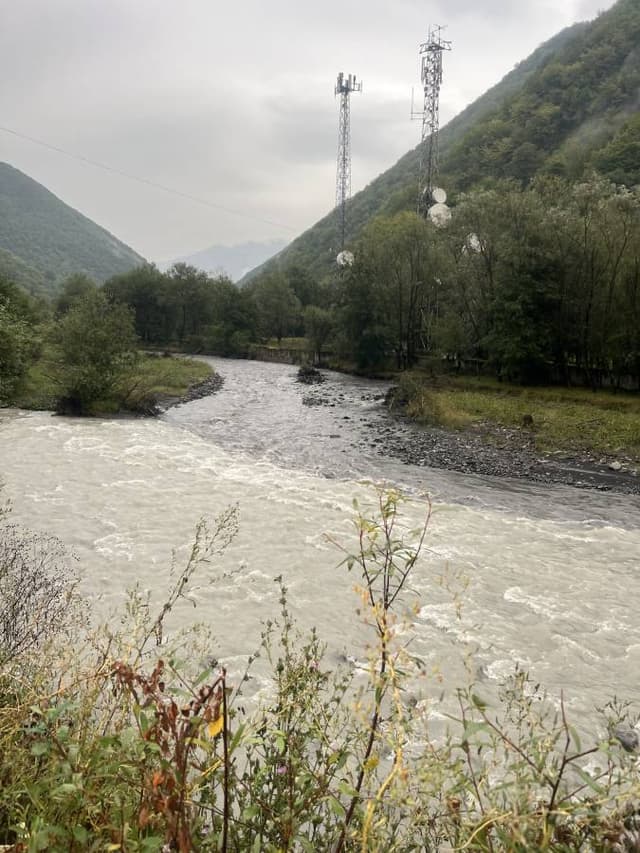 Photo by BOAZ F. about renting a Nissan Quest in Tbilisi (8/25/24)