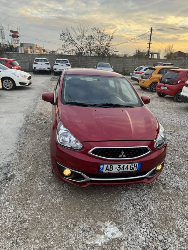 Fotografie realizată de Razvan Ionut M. despre închirierea unei mașini Hyundai i10 la aeroportul din Tirana (03.01.24)