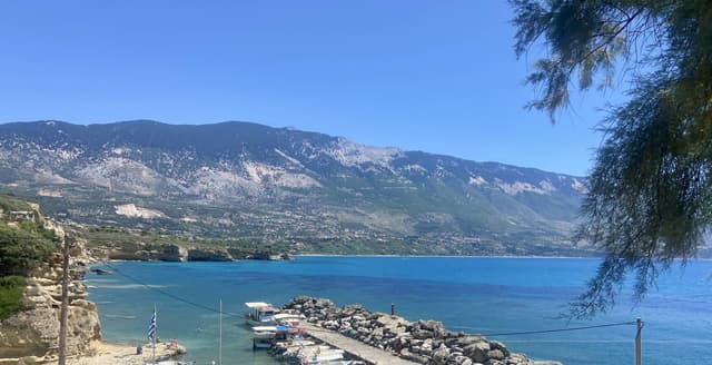 Photo 5 by Griff G. about hiring a Hyundai i20 in Greece (14/07/26)