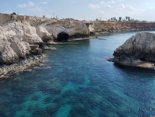 Zdjęcie 6 wykonane przez Jaroslaw P. dotyczące wynajmu Volkswagen Up w na Lotnisku w Pafos dnia (31.01.25)