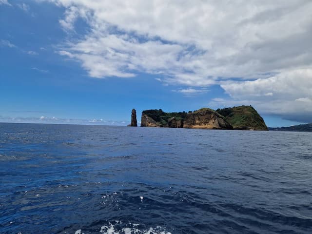 Photo 3 by Mark U. about hiring a Seat Arona in Ponta Delgada (17/07/25)