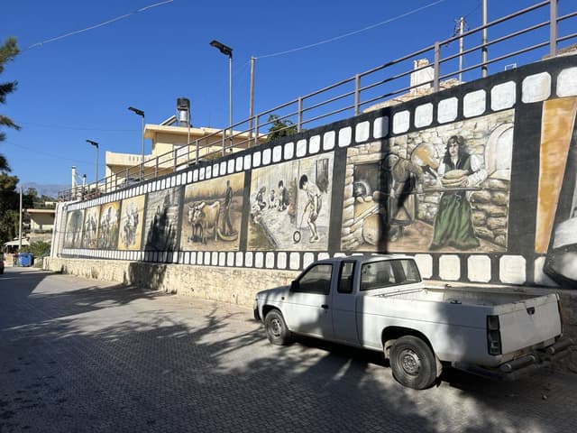 Photo 5 by Gordon J. about hiring a Kia Picanto in Crete (14/09/26)