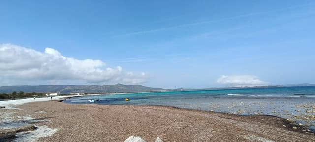 Foto 4 di Francesco Q. sul noleggio di una Volkswagen Up in Sardegna (24/02/25)