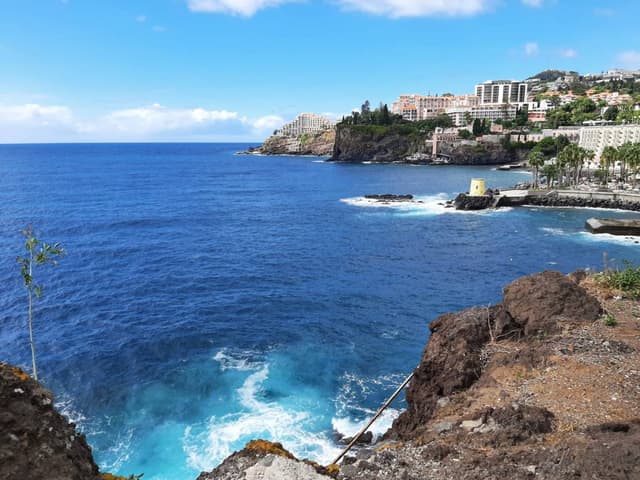 Photo 2 by Igor J. about renting a Opel Corsa Hatchback in Funchal (Downtown) (10/25/23)
