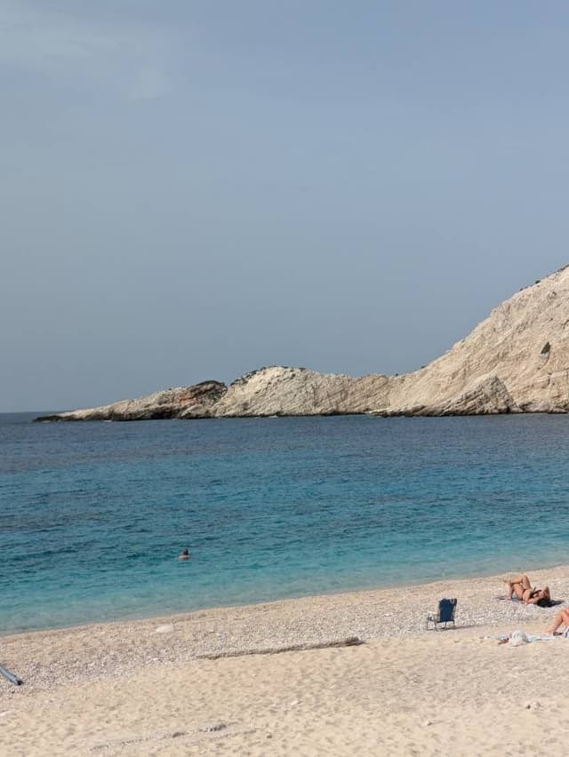 Photo 8 by antoinette V. about renting a Volkswagen Up in Kefalonia (10/19/24)