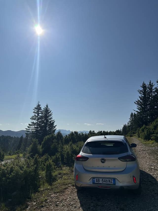 Foto door Sharona P. over het huren van een Skoda Fabia in Albanië (28-6-25)